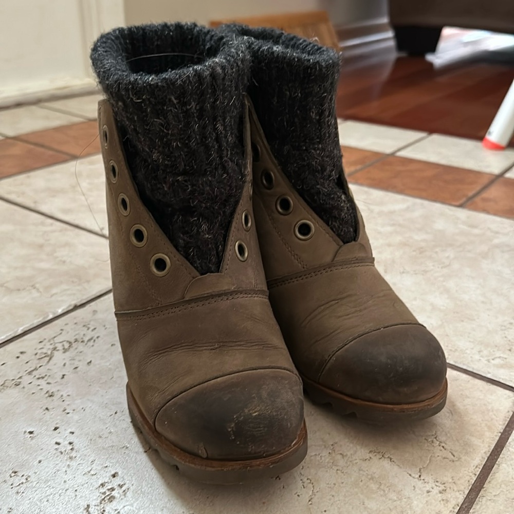 Sorel Joanie sweater wedge waterproof boots